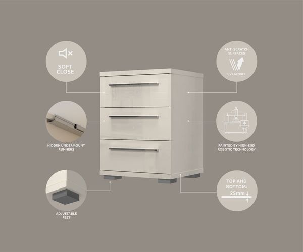 OTTO home Nachtkommode Piano, Nachttisch aus FSC-zertifiziertem Holzwerkstoff, Made in Europe (45/40/43 oder 61cm (B/T/H), ideal passend zum Boxspringbett), UV lackiert, hochglänzend, Soft-Close Funktion, 2 oder 3 Schubladen