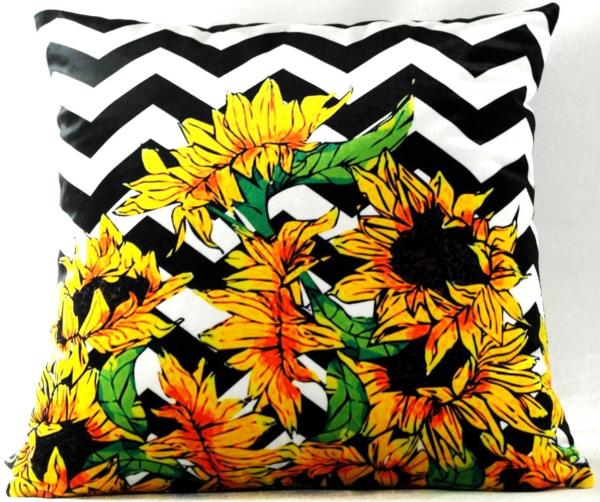 Casa Padrino Luxus Deko Kissen Virginia Sunflowers Schwarz / Weiß / Mehrfarbig 45 x 45 cm - Feinster Samtstoff - Wohnzimmer Kissen