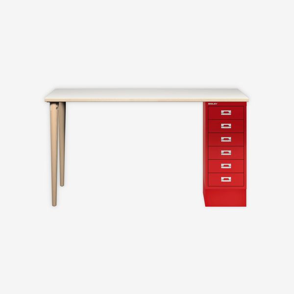 MultiDesk, 2 Eichenfüße, 1 MultiDrawer mit 6 Schüben, Dekor Plywood, Farbe Kardinalrot, Maße: H 740 x B 1400 x T 600 mm