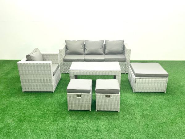 Fimous Polyrattan Gartenmöbel Set 6 Stücke Outdoor Garten Sofa Rechteckiger Couchtisch Set mit Sessel 3 Hockern Hellgrau gemischt
