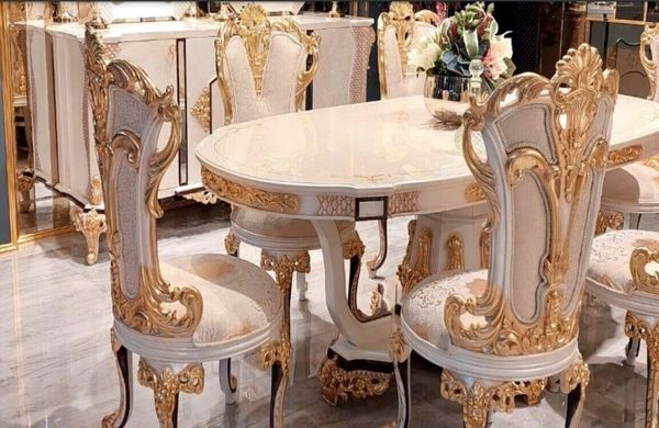 JVmoebel Esszimmerstuhl Barocker Holzstuhl mit eleganter Ästhetik (1 St), Made in Europa