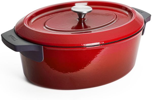 WOLL Gusseisentopf „Iron“ 26 x 34 cm / 7,5 L – Chili Red, emailliert mit Silikongriff & Selbstbasiert-Deckel, induktionsgeeignet & spülmaschinenfest