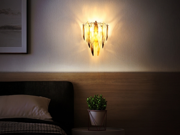 Ausgefallene LED Wandleuchte mit 3-farbigem K9 Kristall, Höhe 34cm Bild 5