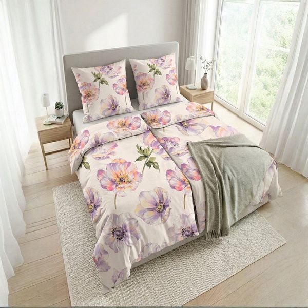 Beddinghouse Bettwäsche Satin, Baumwolle, lila Blüten auf hellem Hintergrund