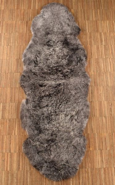 KUHFELL online & NOMAD Fellteppich Lammfell Doppel fell Couch Auflage 180 x 60 cm aus 2 echten Lammfellen