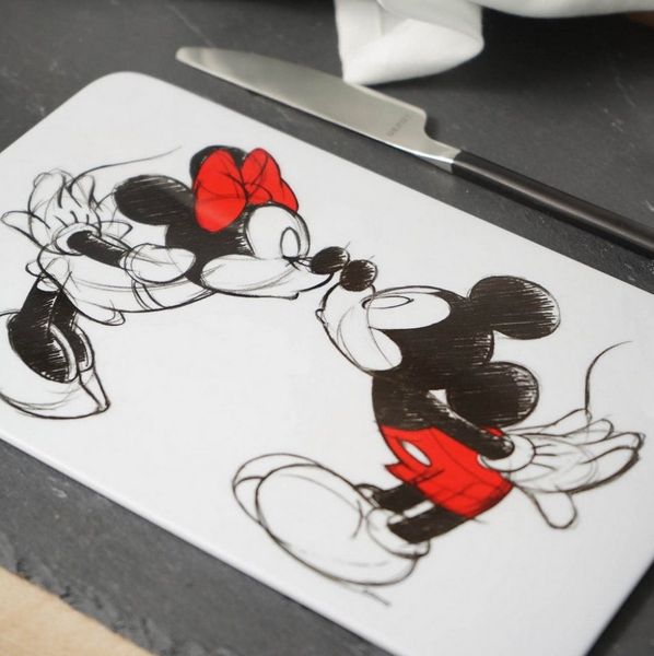 Geda Labels GmbH Frühstücksbrett Mickey Kiss Sketch, Melamin, (1-St), Schwarz, 23,5x14,5x0,3cm, spülmaschinengeeignet