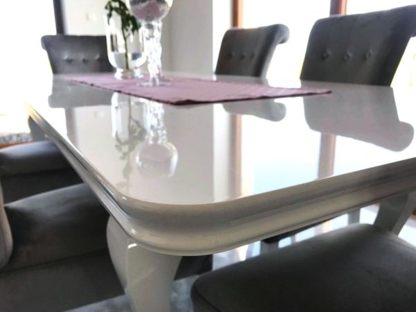 Deine Möbel 24 Essgruppe LUISE Tischgruppe Glamour Tisch mit 4 / 6 Stühlen Esszimmer, (Graphit Anthrazit Dunkelgrau Grau Beige Schwarz, 7-tlg, Wohnzimmer, Esstisch aus Massivholz), in Weiß hochglanz Stühle in Samt Velour 140x80x180 170x90x210 Bild 2