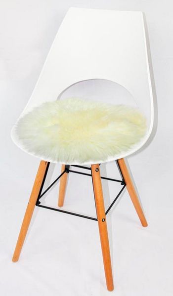 Heitmann Felle Stuhlkissen Lamm, Sitzauflage rund, Ø 45 cm, echtes Lammfell, waschbar, auch als 2er oder 4er Set