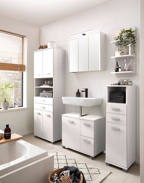 welltime Hochschrank Palermo, Made in Germany Breite 60 cm, verstellbare Einlegeböden, Metallgriffe