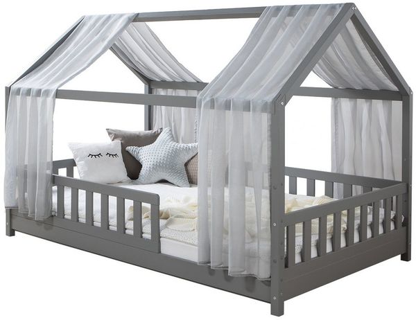 Ticaa Hausbett Kim mit Rausfallschutz aus Kiefer, Kinderbett 100x200, inkl. Tüll-Set, mit Rollrost, mit Matratze