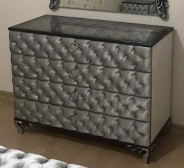 Casa Padrino Barock Kommode Silber 100 x 45 x H. 90 cm - Massivholz Schlafzimmer Kommode mit 4 Schubladen - Barock Schlafzimmer Möbel