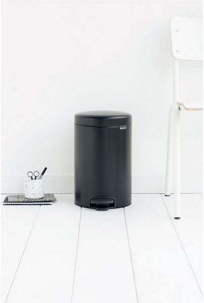 Brabantia 'NewIcon' Treteimer, Matt Black, 12 Liter Bild 2