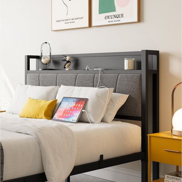 STILVORA Jugendbett Metallbett 140x200 Gepolsterte Kopfteil Bettgestell bett mit Steckdose (1-tlg)