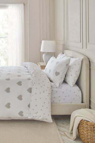 Next Bett-Set Wendbarer Bettbezug und Kissenbezug mit Herzmotiv, Bezug: Polyester (recycelt), Baumwolle