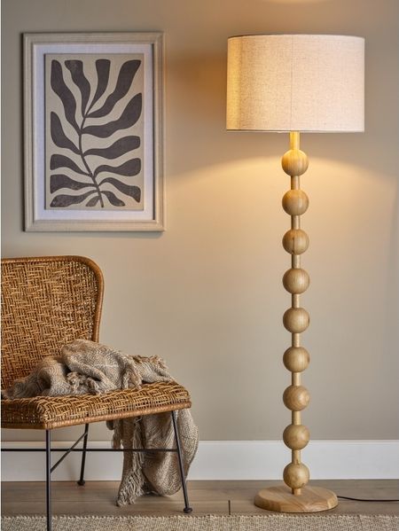 BLOOMINGVILLE Giacoma Stehlampe Natur Gummibaumholz