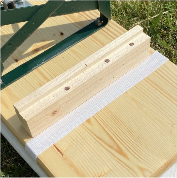 heimtexland Hussen-Set Bierzeltgarnitur Polster Deko Auflagen Set 3-tlg, 2 Bierbankauflagen mit Gummizug und 1 Tischdecke, Tischdeko Garten Bild 3