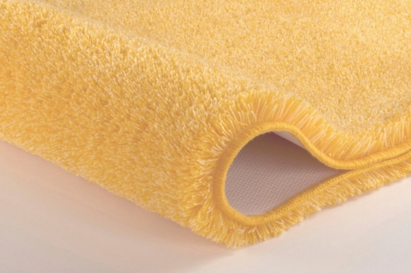 Kleine Wolke Badematte RELAX, Höhe 30 mm, rutschhemmend beschichtet, fußbodenheizungsgeeignet, Polyacryl, rechteckig, Badteppich, Uni Farben, rechteckig, rund & als Set erhältlich Bild 3