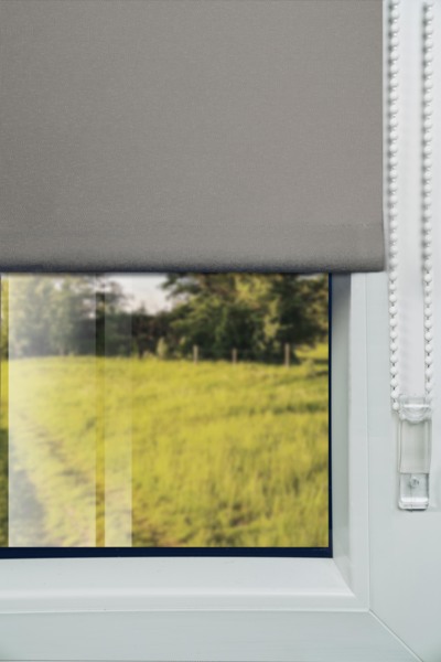 ondeco Thermo-Rollo ohne Bohren, Klemmrollo für Fenster und Türen, Klemmfix Verdunklungsrollo Sichtschutz Seitenzugrollo Rollo Sonnenschutz Fenster innen Blackout - Grau - 45x150 cm Bild 3