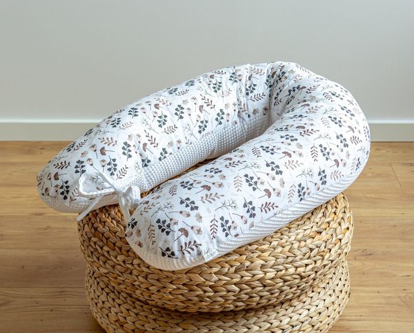 Loolay Stillkissen Waffelpique Blumen Schlafkissen für Seitenschläfer Schwanger Stillen, XXL 170 cm Stillkissen + Bezug (Reißverschluss), Atmungsaktive WAFFEL + GLATT Baumwolle WEICH Stillkissen MUSTER: WEIß Waffelpique/ BRAUN Blumenwiese, Hochwertiges...