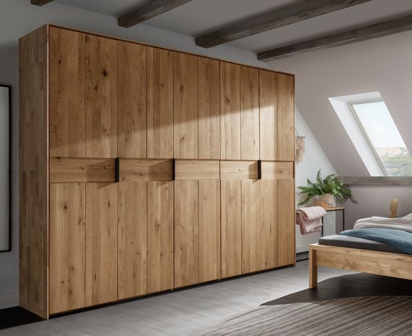Home affaire Drehtürenschrank Huven, Kleiderschrank, viel Stauraum, Aufbewahrung Massiv Eiche, unterschiedliche Schrankbreiten erhältlich "218cm Hoch"