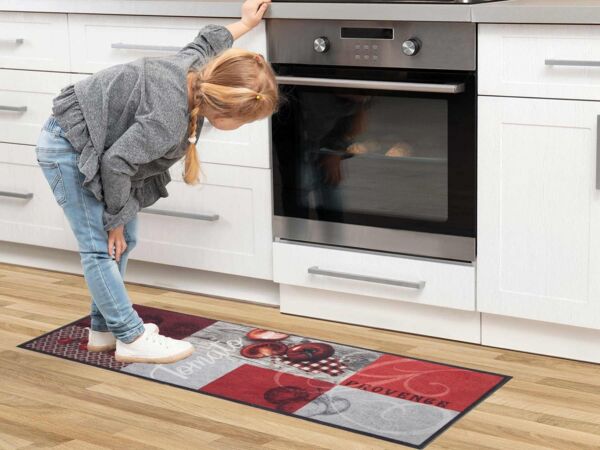 Primaflor-Ideen in Textil Küchenläufer TOMATO, Made in Belgium, rechteckig, Höhe: 6,5 mm, Motiv Tomaten, mit Schriftzug, rutschhemmend, waschbar, Küche