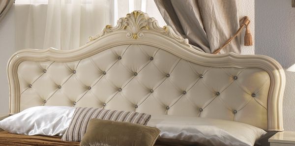 Interdesign24 Schlafzimmer-Set Livia, (im klassischen Barock Stil, 6-Teilig), in Beige/Gold Hochglanz