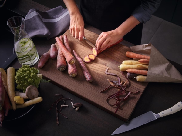 Wüsthof Classic Ikon Brotmesser 23 cm | mit Wellenschliff Bild 5