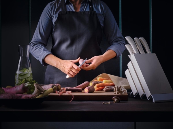 Wüsthof Classic Ikon Brotmesser 23 cm | mit Wellenschliff Bild 6