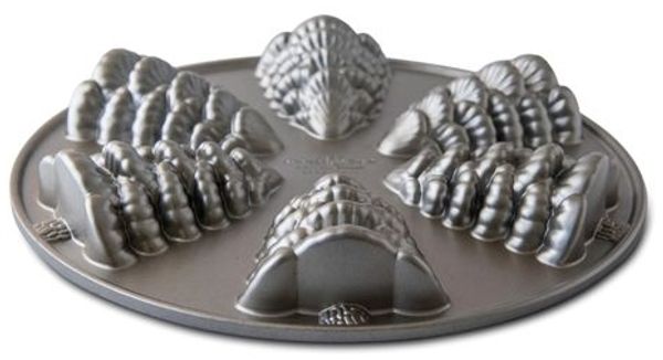 Nordic Ware -Evergreen Cakelet Pan