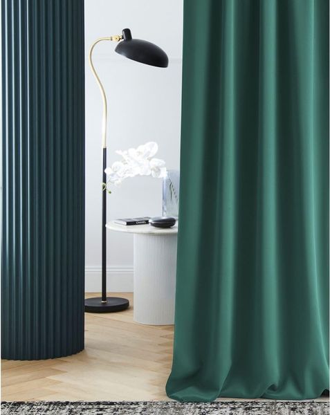 room99 Vorhang mit Kräuselband Laurel 140x280 cm Breite x Höhe Verdunkelung Blickdicht Schiebegardinen Curtain Wohnzimmer Schlafzimmer für Schienensystem Dunkelgrün, 1 Stück