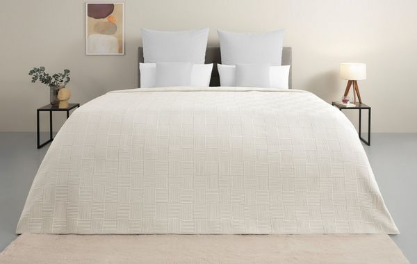 OTTO home Tagesdecke Luisa, mit grafischem Muster, ab Größe 140x210 cm