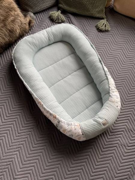 Loolay Bettnestchen Minze WAFFELPIQUE/ HASE Beige Weiß Babynest Babyausstattung, (Reisebett Nestchen SOLO/ o. in PREMIUM Geschenk SETS für Neugeborene, 3-tlg, 4 Jahreszeiten ATMUNGSAKTIVER WAFFELSTOFF Bestseller GESCHENK), LOOLAY® - 100% Europäische St... Bild 3