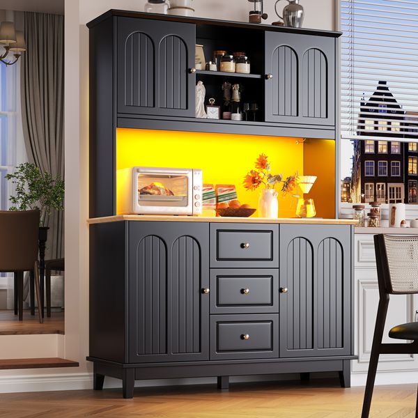 Hochschrank mit LED-Beleuchtung & USB-Anschluss, 120x40x180 cm, Schwarz/Natur