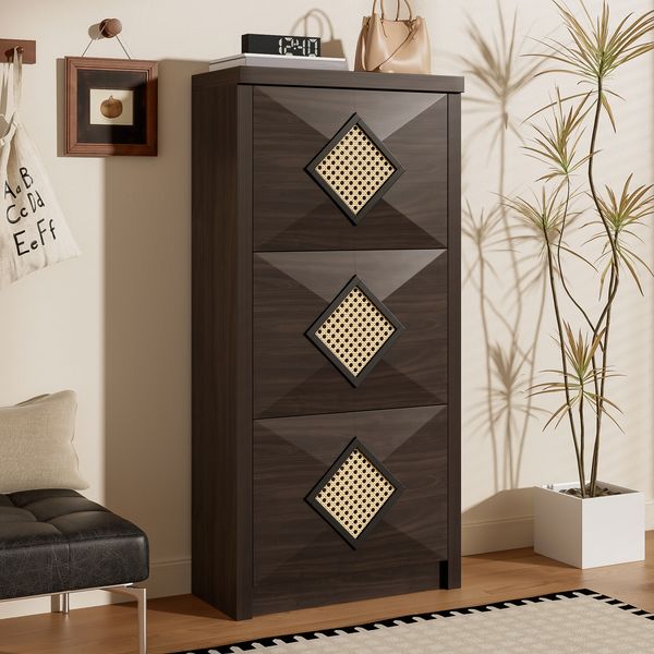 Schuhschrank Nussbaumfarbe mit Rattan-Dekor 54×25×115 cm aus Spanplatte