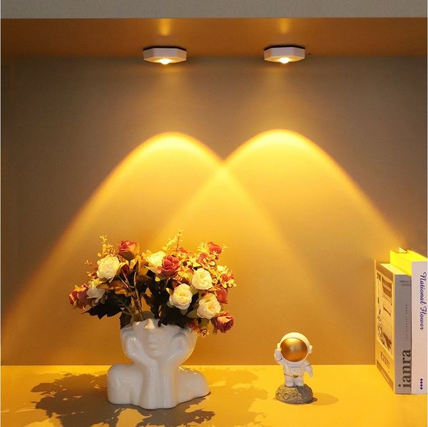 MUPOO Unterschrankleuchte LED-Spots Batteriebetrieben 1/2/4er-Pack, Kabellose Schrankbeleuchtung, Sonnenuntergang Warm, LED fest integriert, 6 Farben Dimmbar & Selbstklebend für Küche, Flur, Vitrine