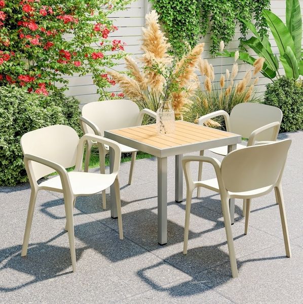 Gartenstuhl 60 x 56 x 75 cm aus Kunststoff, stapelbar, 4er-Set