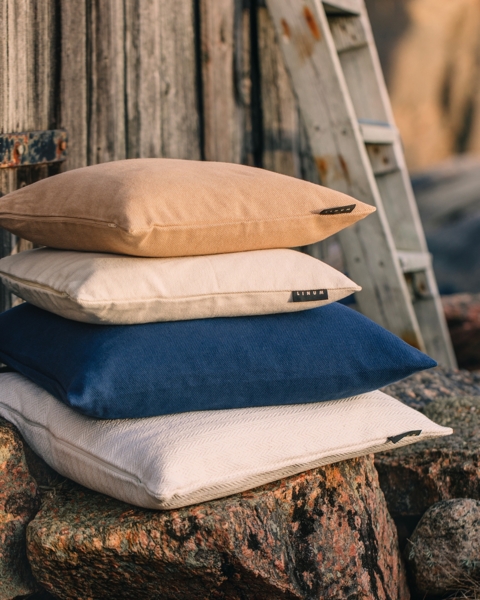 LINUM PEPPER Premium Kissenhülle für Dekokissen 40x40 cm, 100% Baumwolle, Maschinenwaschbar, Weiß Bild 3