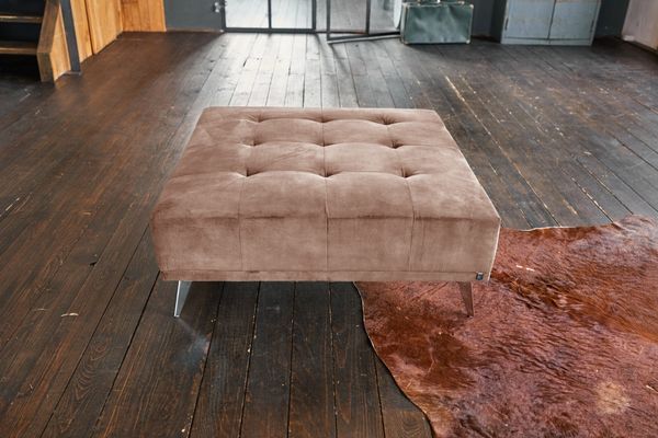 KAWOLA Hocker WIOLO velvet taupe 42 x 110 x 110 cm