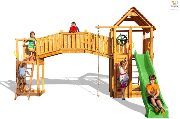 Fungoo Spielturm "Fortress TipTop Rainbow", teak,mit 2x Turm, Rutsche, Kletterwand, Griffe, Leiter, Holzdach