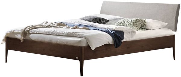 Hasena Lounge Fanano 140x200 Nussbaum, geölt - Fusshöhe 20 cm Massivholzbett