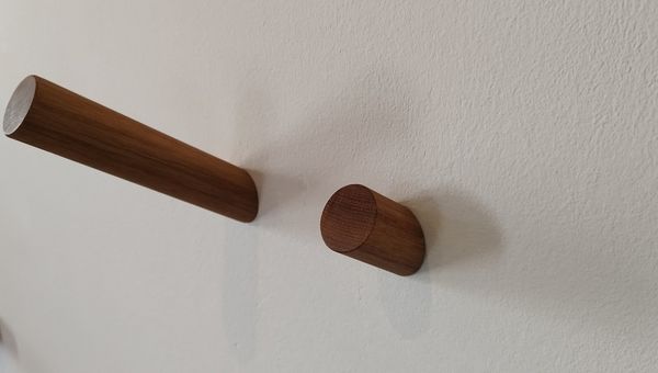Eli Garderobenhaken ELI Garderobenhaken aus massiv Eiche