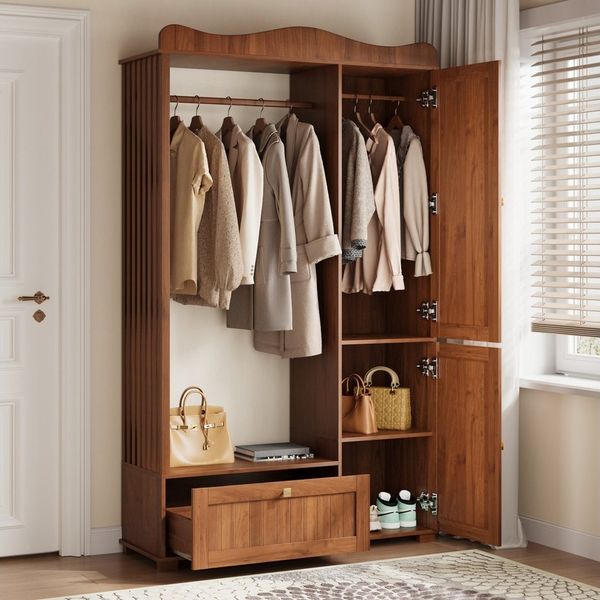 KLAM HOME Garderobenschrank Garderobenschrank Eiche mit Ganzkörperspiegel & Offenem Kleiderständer (Kompaktgarderobe mit Schublade & 2 Türen, Geräuscharme Beschläge) Stauraummöbel für Schlafzimmer & Flur, Elegantes Design