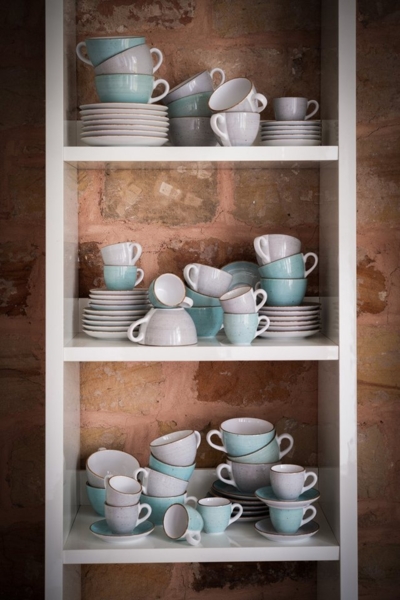 CreaTable Tasse Vintage Nature Aqua, Kaffeetassen-Set, 8-tlg, Porzellan, Handgemalt, Gesprenkelt, Rustikales Außenband Bild 3