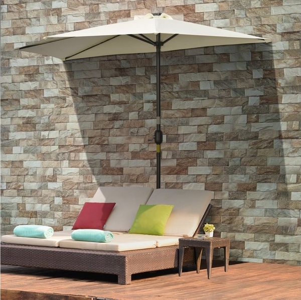 Outsunny Sonnenschirm mit LED, Halbrunder, Terrassenschirm mit Handkurbe Solarpaneel, LxB: 270x135 cm, Balkonschirm, Halbshirm, für Garten, Metall, 270 x 240 cm