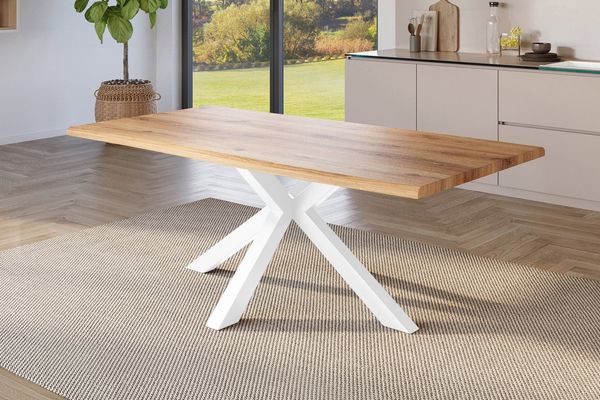 SAM® Esstisch Juliane, Holz Wildeiche-Optik, verschiedene Metallgestelle, Baumkante