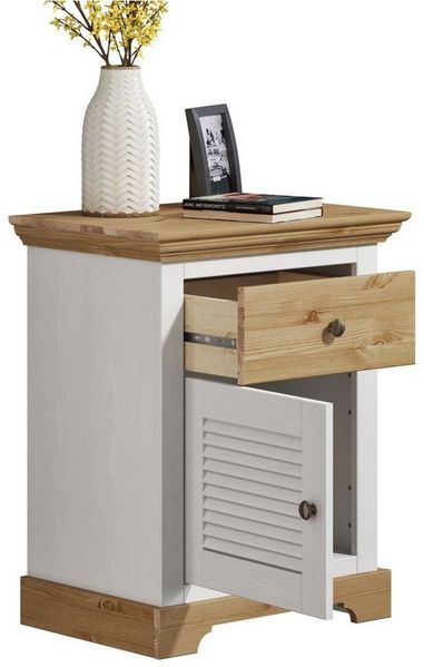 OTTO home Nachtkommode Rauna, Landhausstil, edles Design mit Lamellen und Kassetten, 2 Farben (B/H/T 56/69/39cm), FSC® zertifiziertes Kieferholz, massive Qualität mit viel Stauraum
