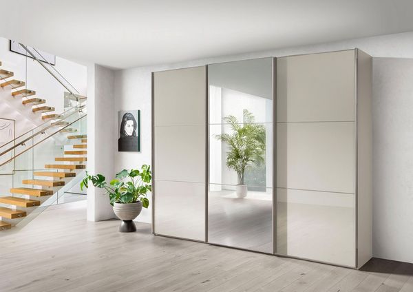 WIEMANN Schwebetürenschrank Phoenix, Made in Germany, modernes Design, Highlight, Blickfang (Viele Farbkombinationen, in 4 Breiten und in 2 Höhen erhältlich) maximaler Staurraum, inkl. Einlegeböden, Wäscheböden u. Dämpfer