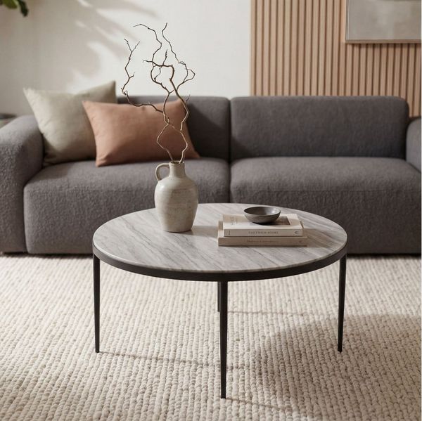 FINEBUY Couchtisch FB116625 Sofatisch Marmor Wohnzimmertisch 70cm rund Tisch Handmade (Edle weiß-graue Marmorplatte mit feiner Maserung), Filigranes Gestell aus schwarzem Eisen