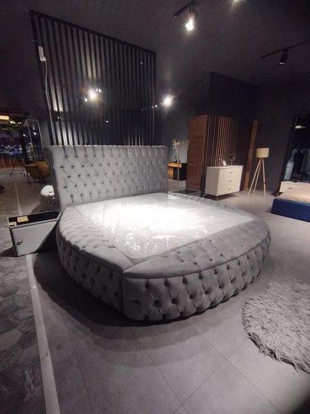 JVmoebel Rundbett Chesterfield Rundbett in elegantem Design und hochwertigem Material (1-tlg), Made in Europa