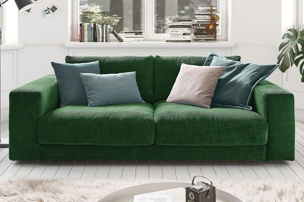 KAWOLA Sofa MADELINE 2-Sitzer Cord smaragd 85 x 127 x 230 cm